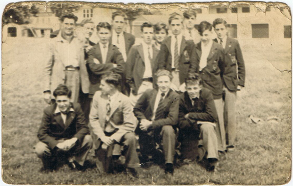 A black and white photograph from the 1950s history archive of 5th Form boys on a trip to Cambridge.